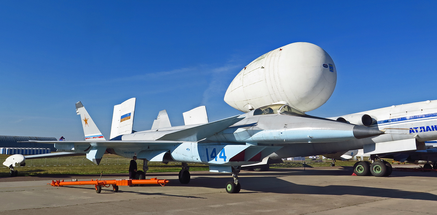 144 синий