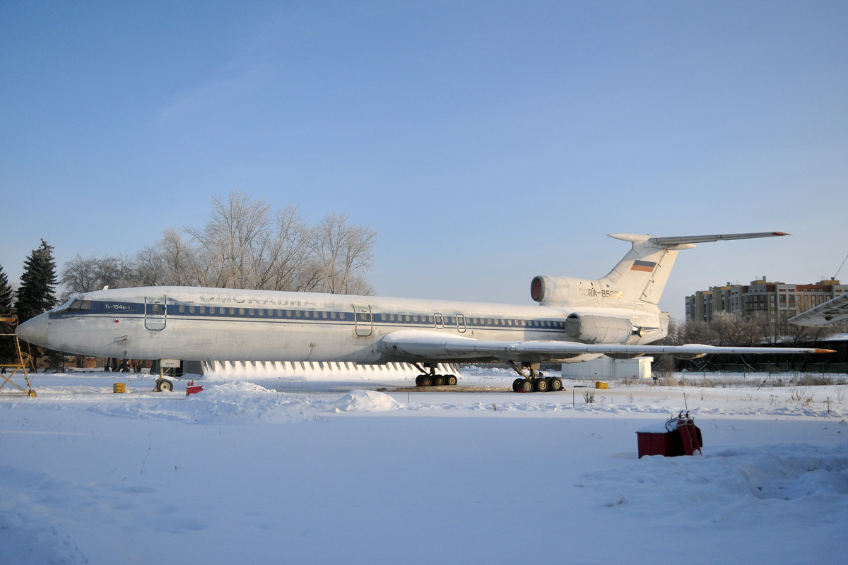 RA-85064