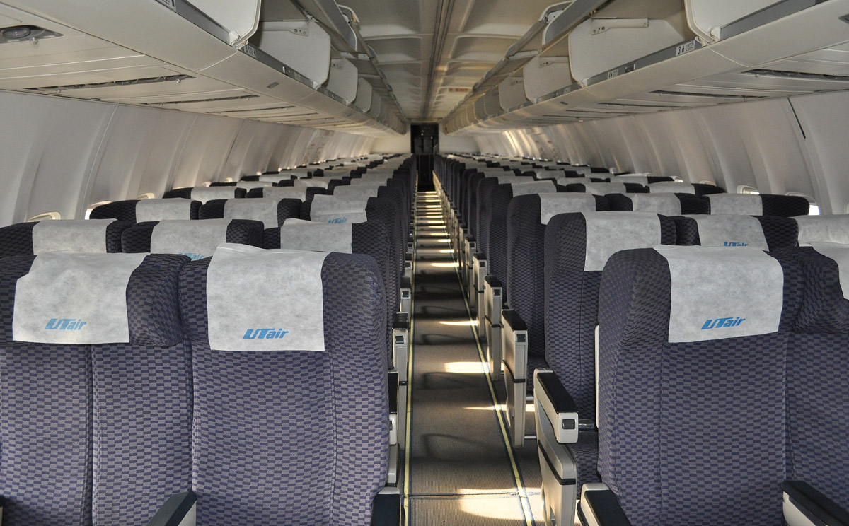 Boeing 737 400 ЮТЭЙР салон