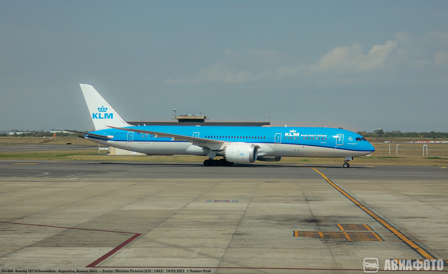 PH-BHI