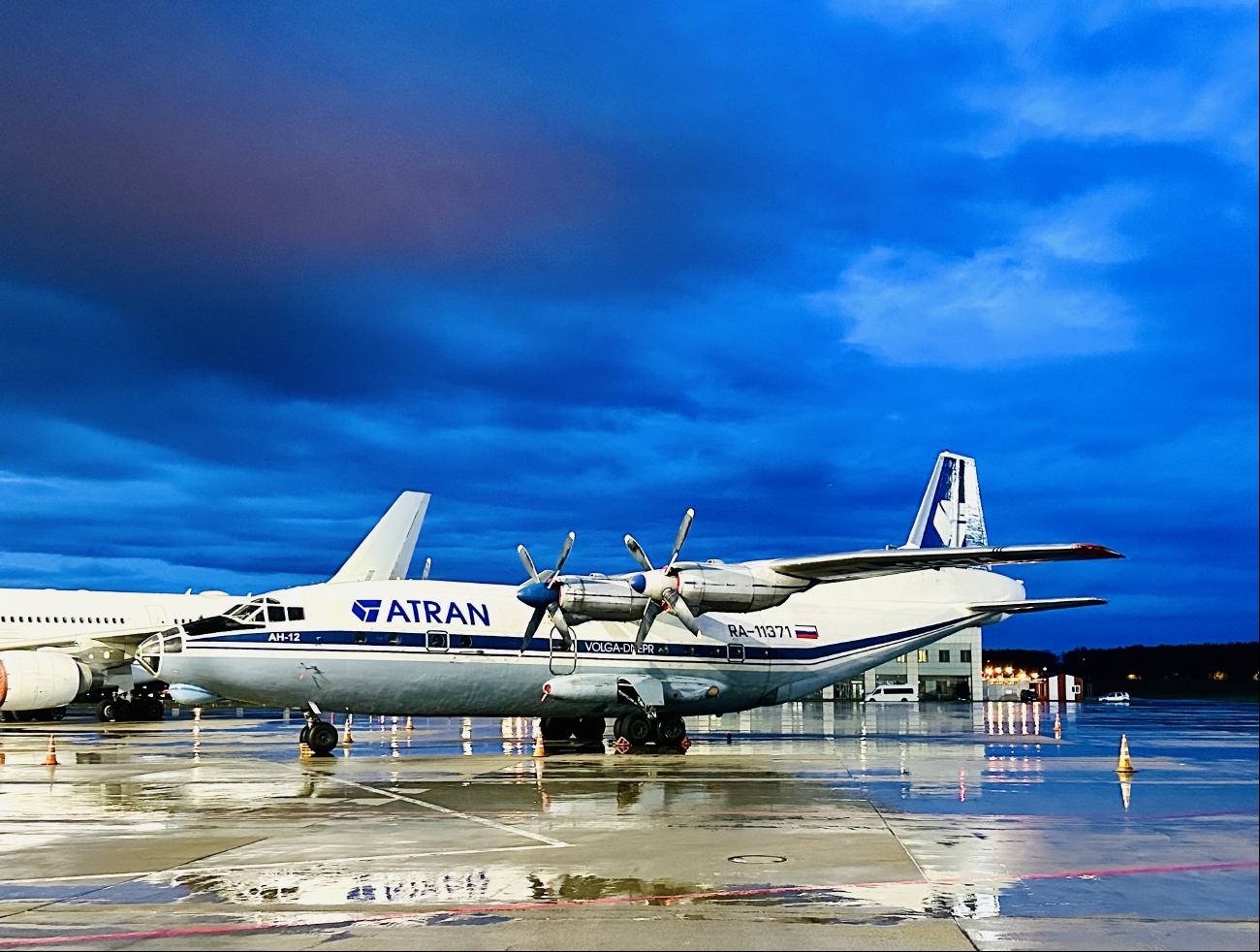 RA-11371