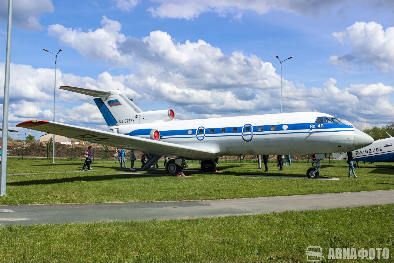 RA-87352