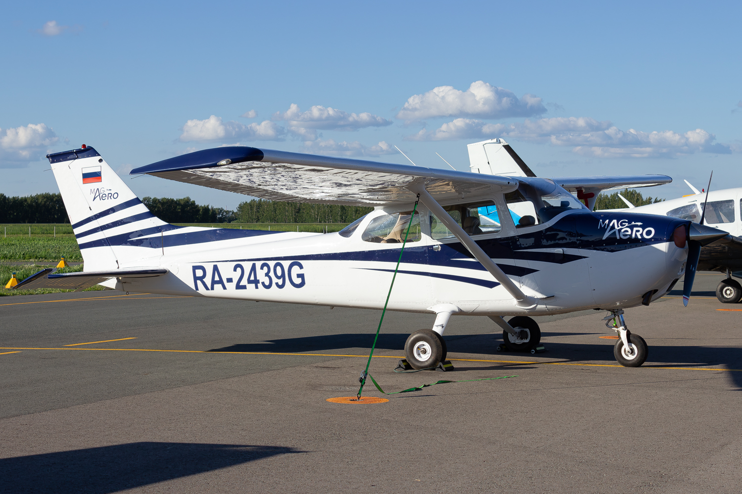 RA-2439G