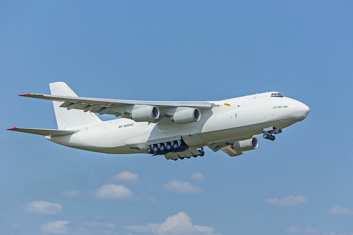 RA-82042