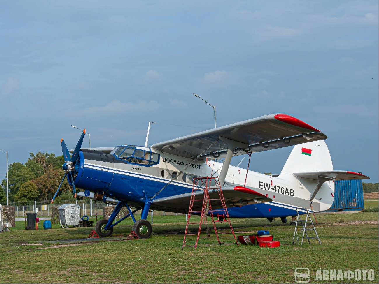 EW-476AB