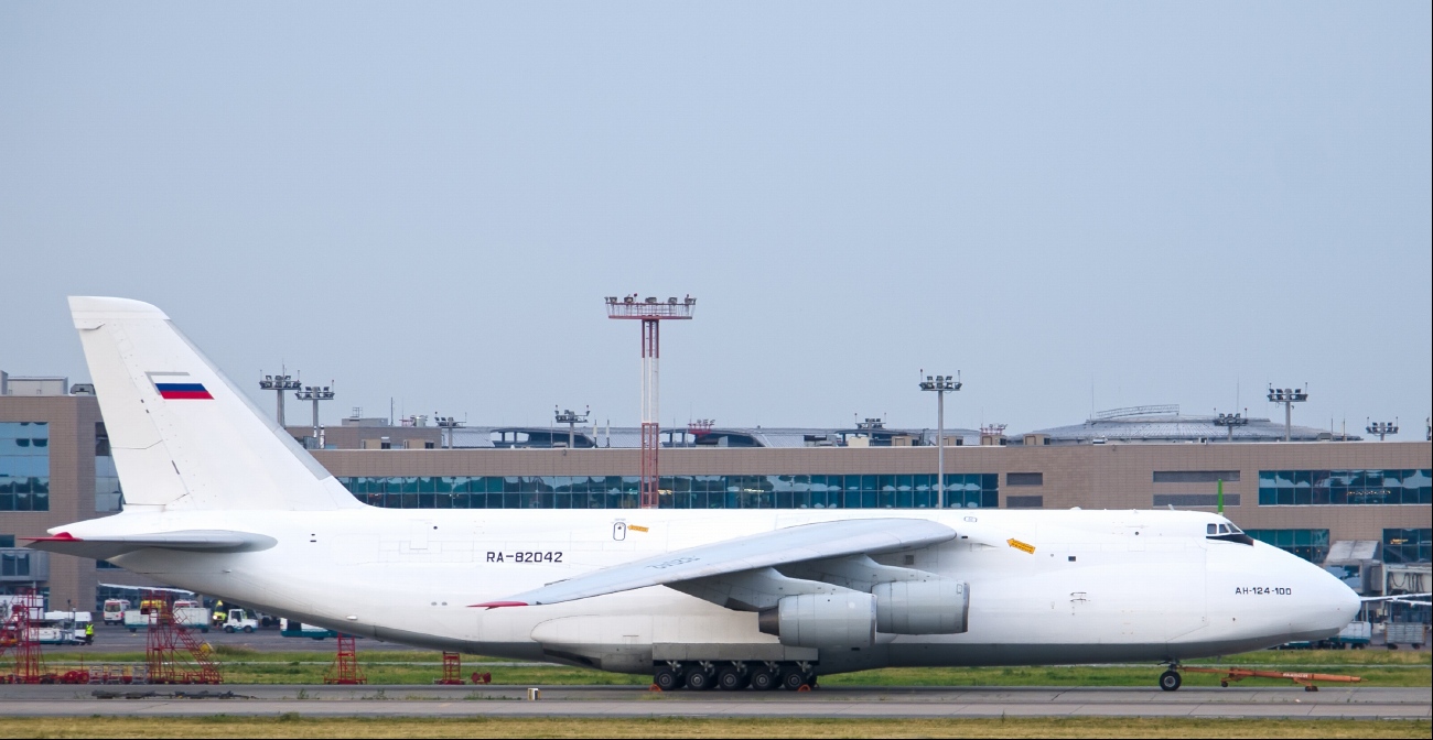 RA-82042