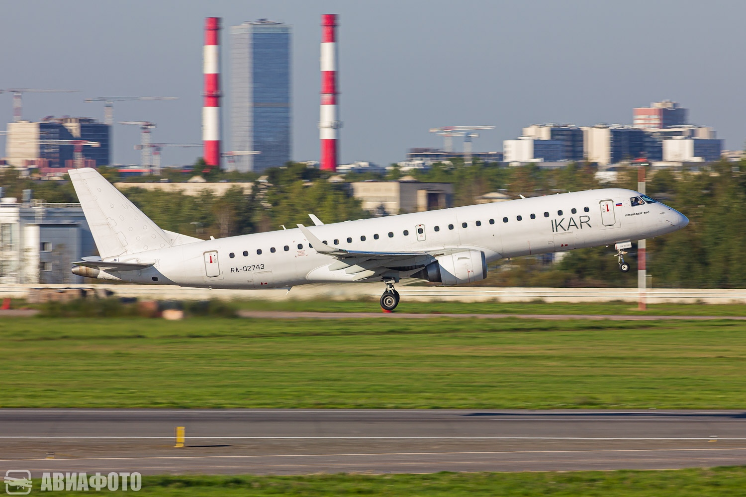 RA-02743