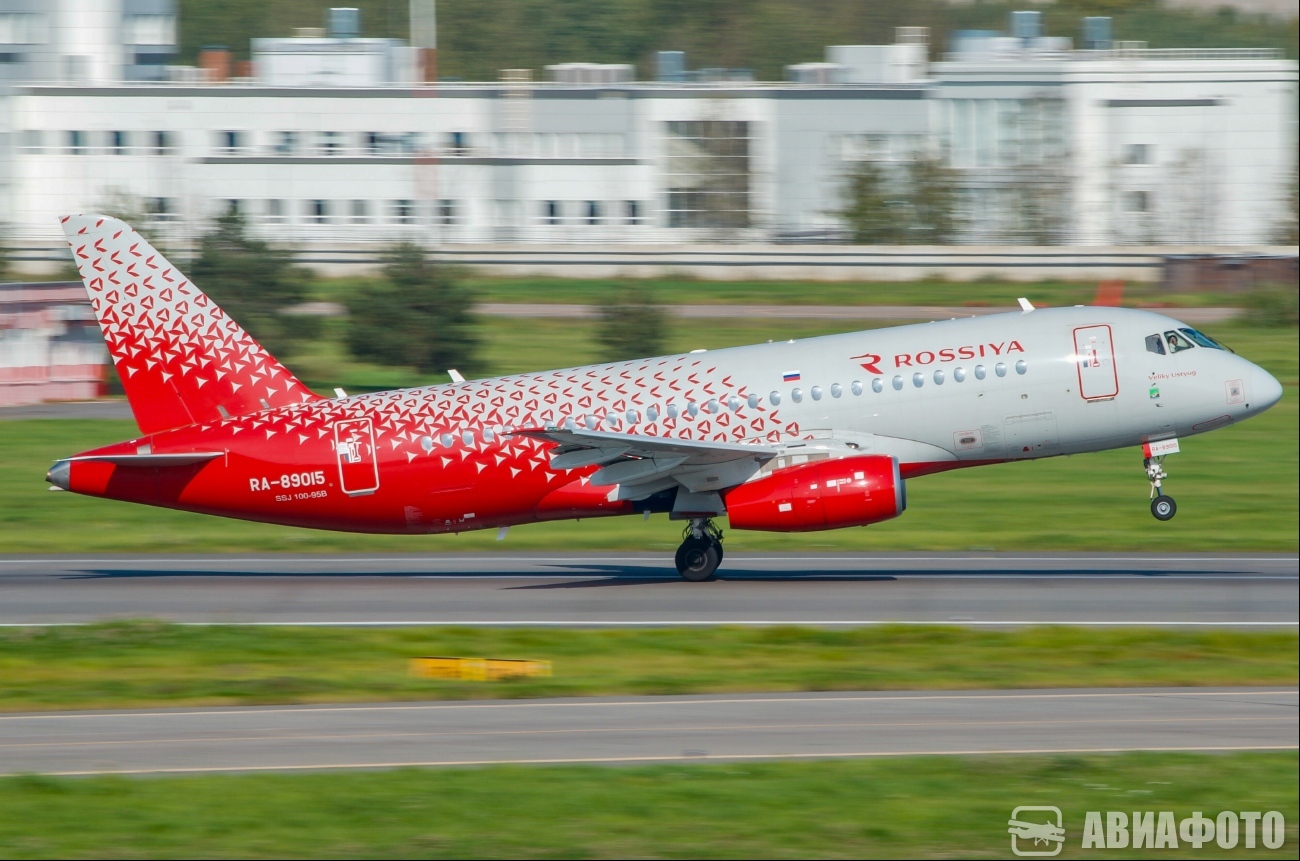 RA-89015