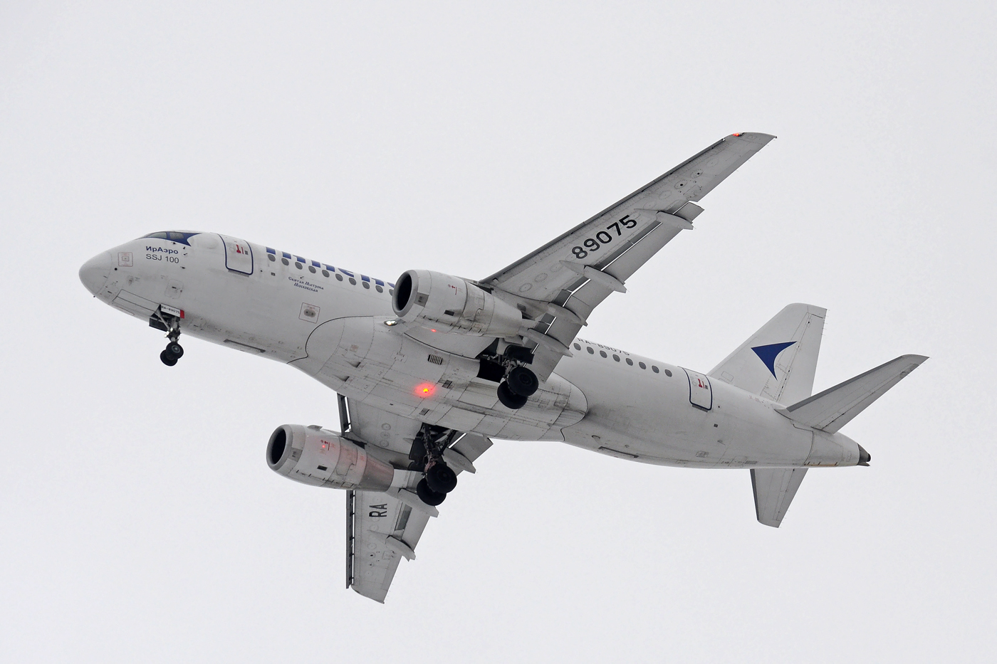 RA-89075