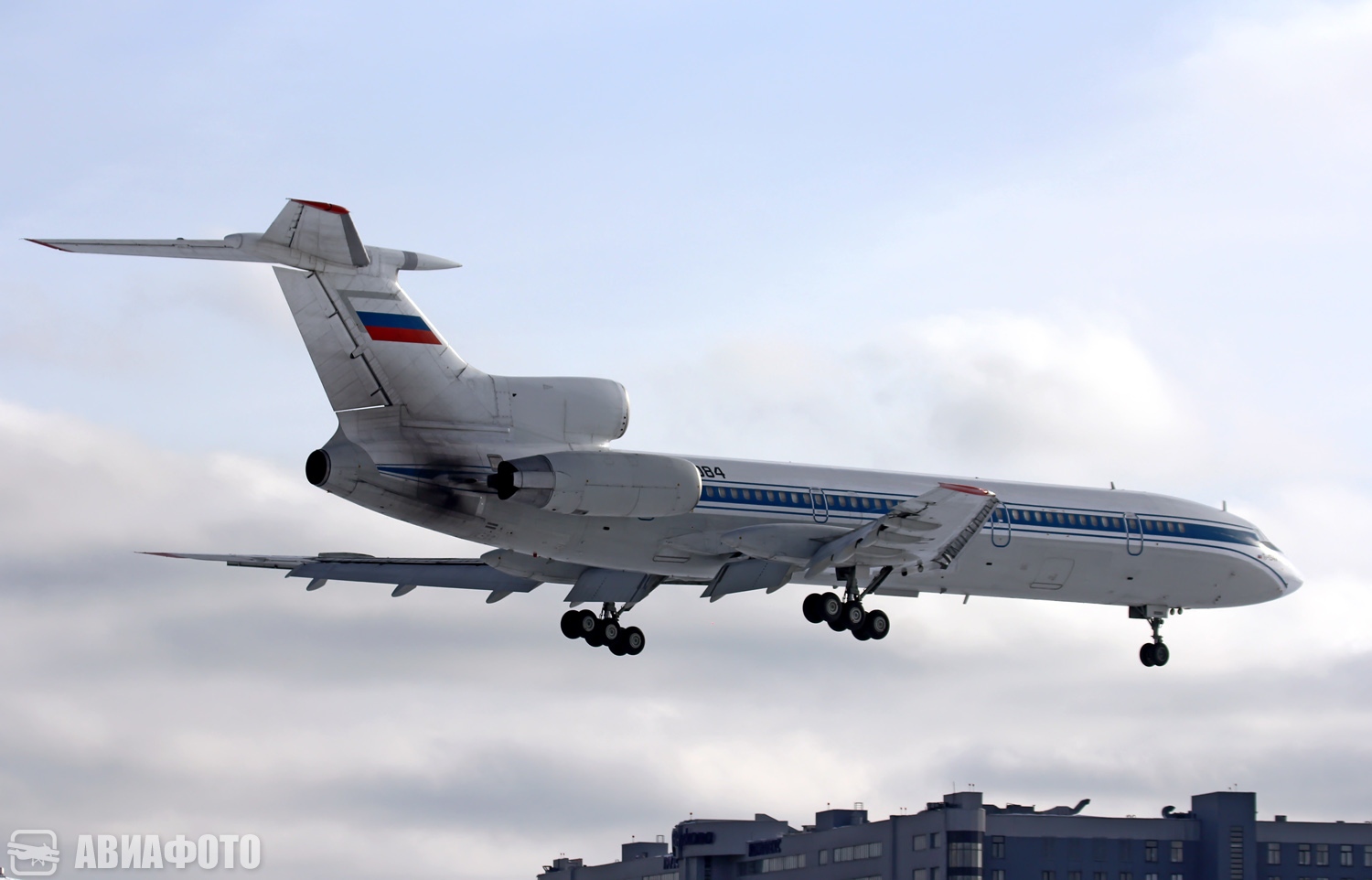 RA-85084