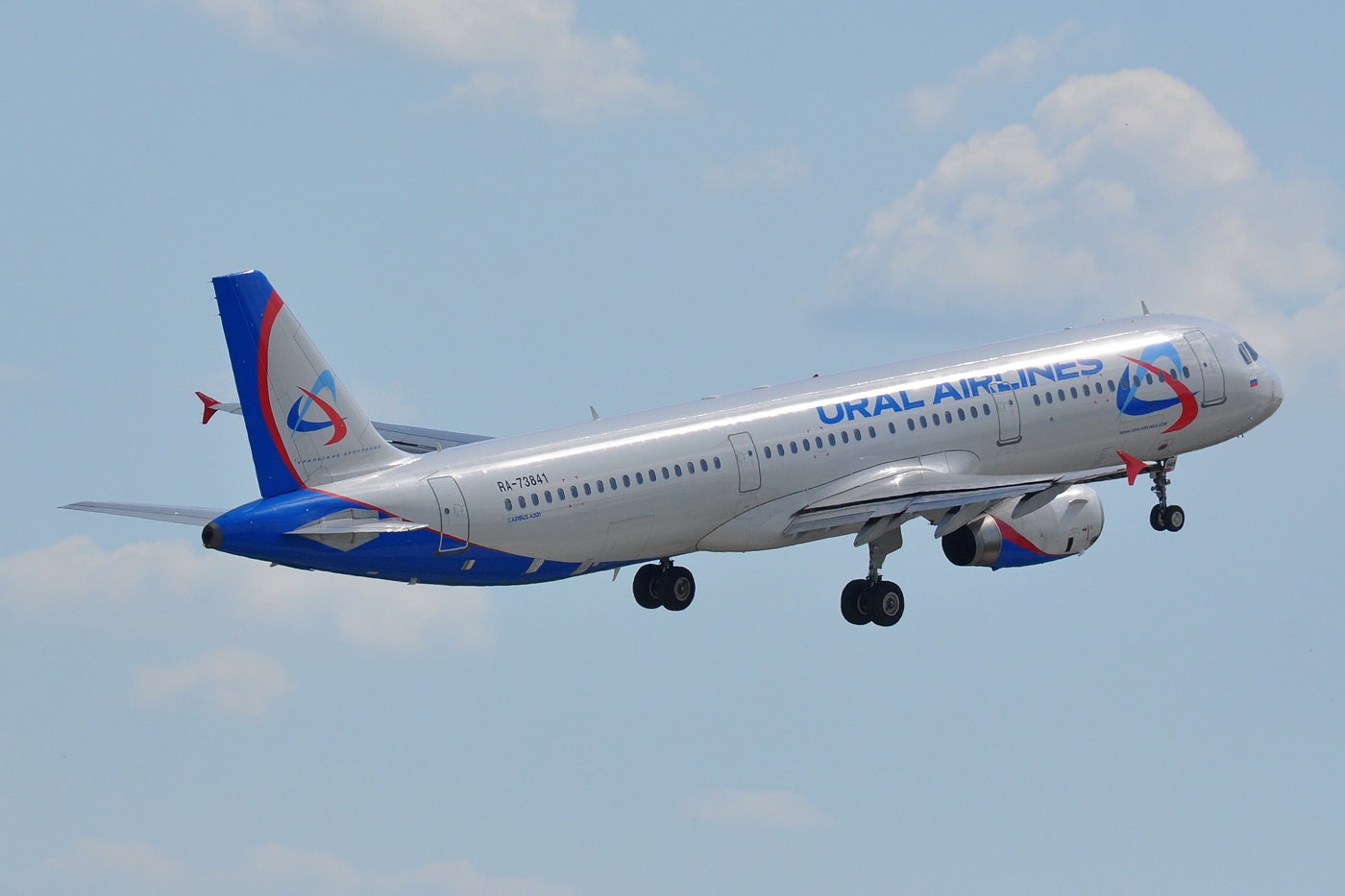 RA-73841