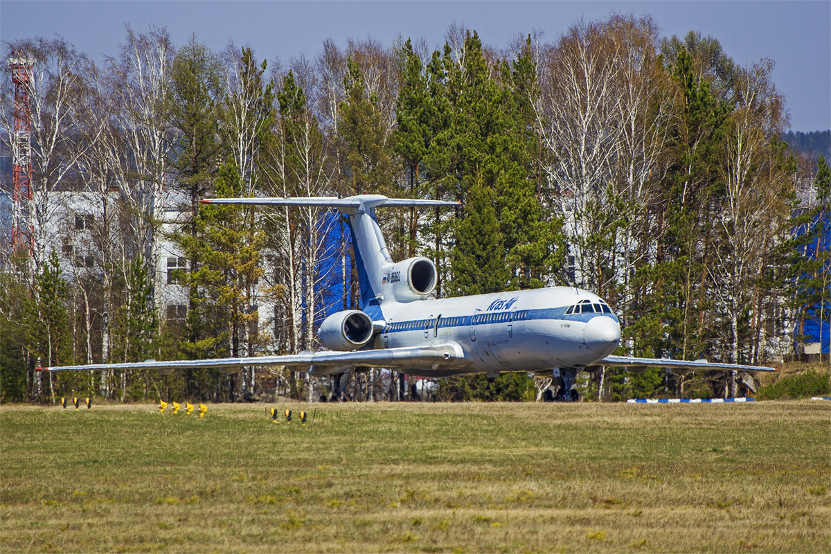 RA-85660