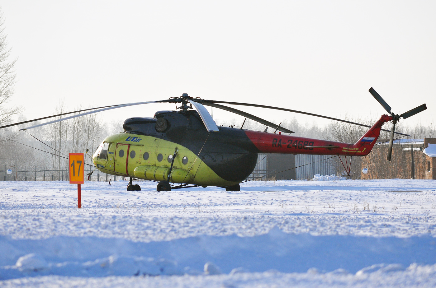 RA-24689