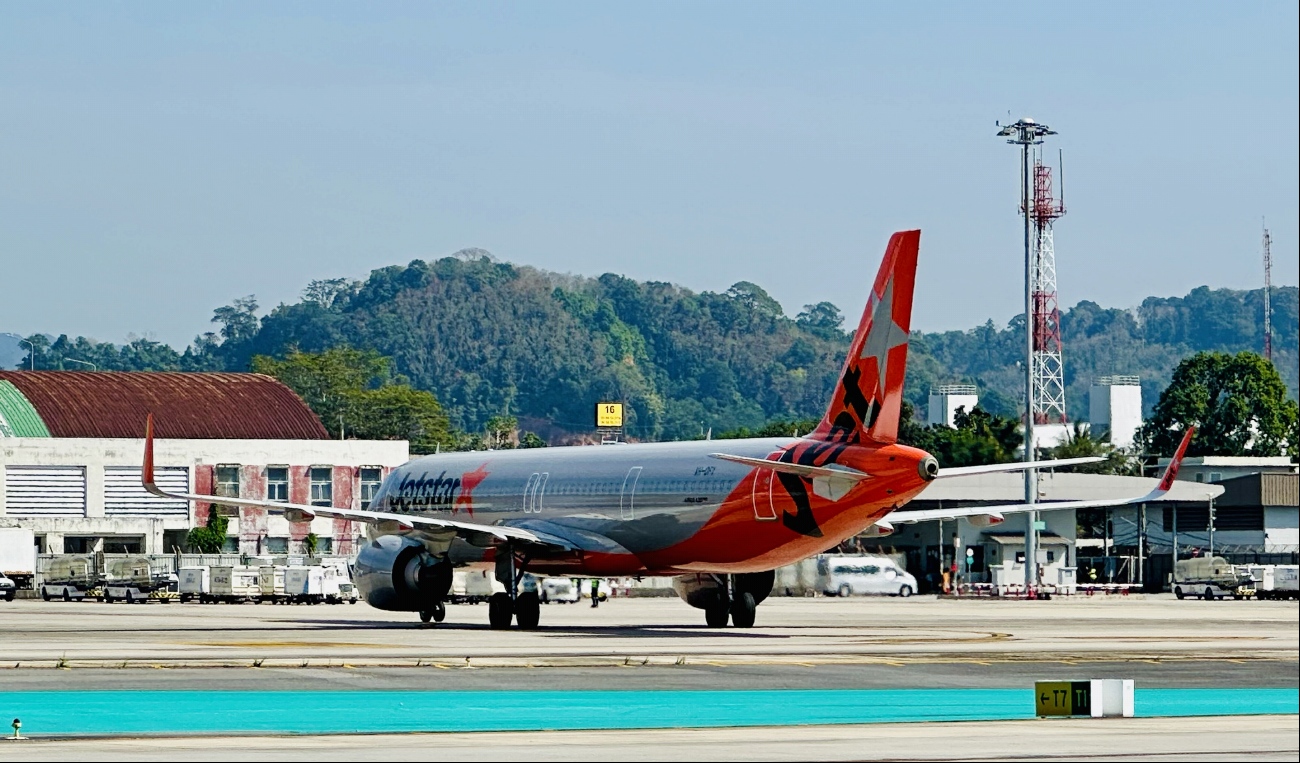 VH-OFY