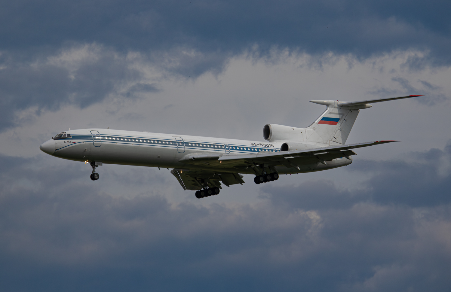 RA-85019
