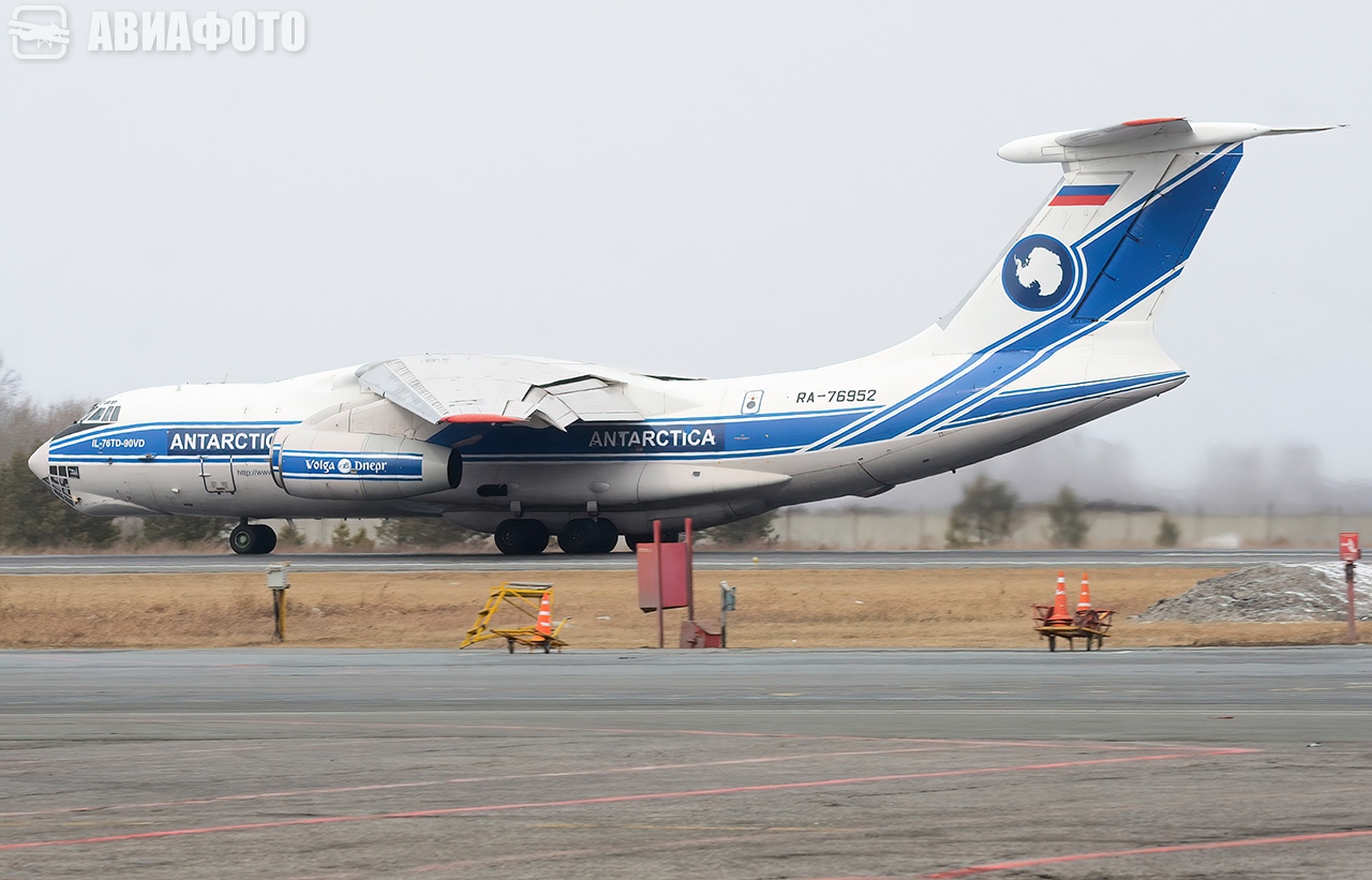 RA-76952