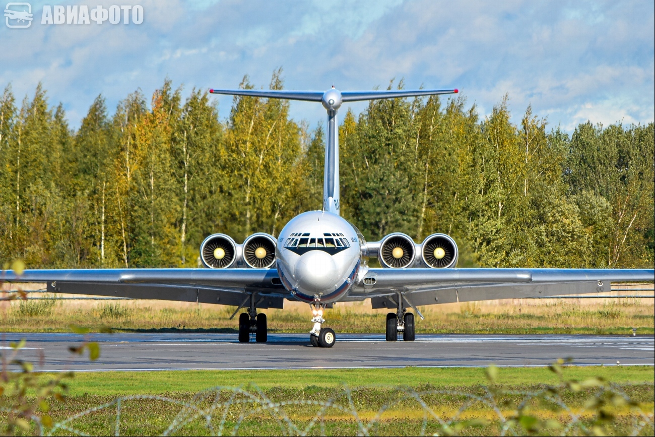RA-86555