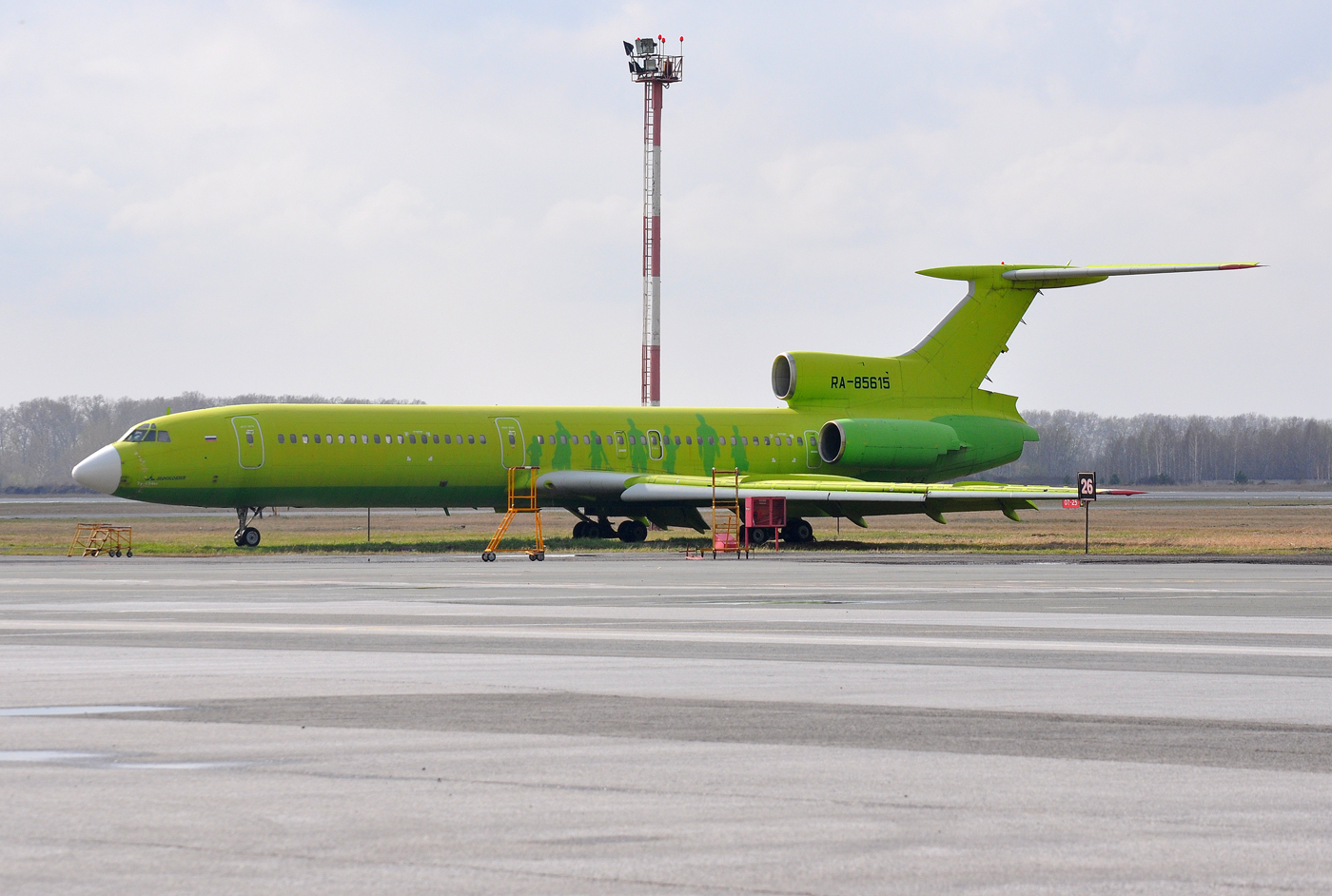 RA-85615
