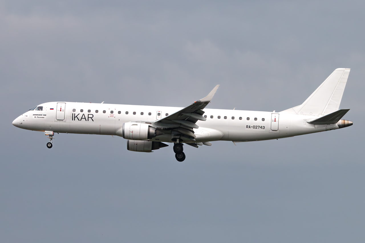 RA-02743