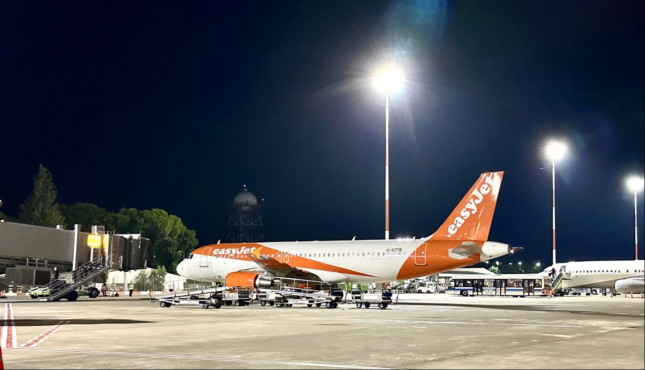 G-EZTB