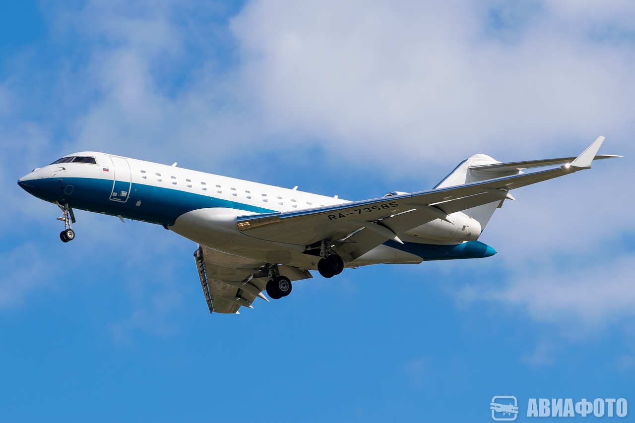 RA-73585
