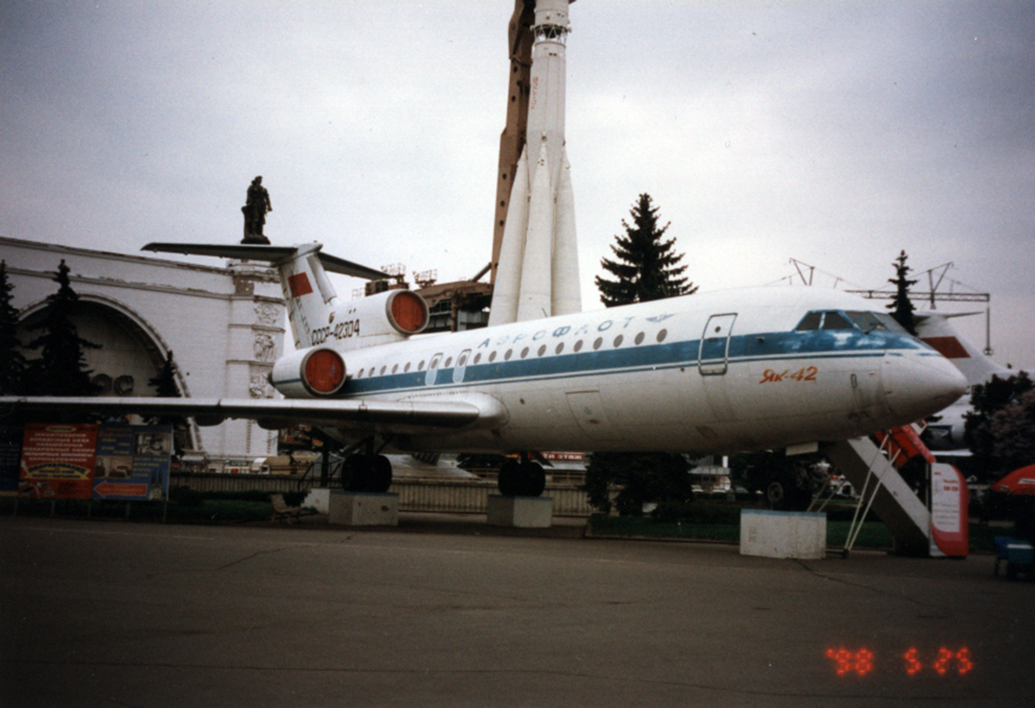 СССР-42304. Авиационные памятники