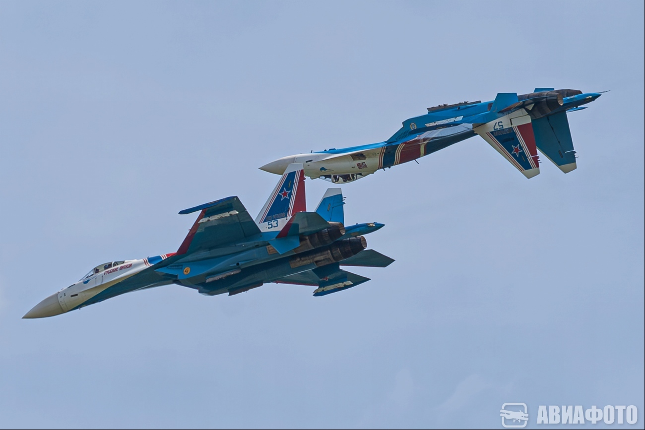 53, RF-95907. Парады и шоу