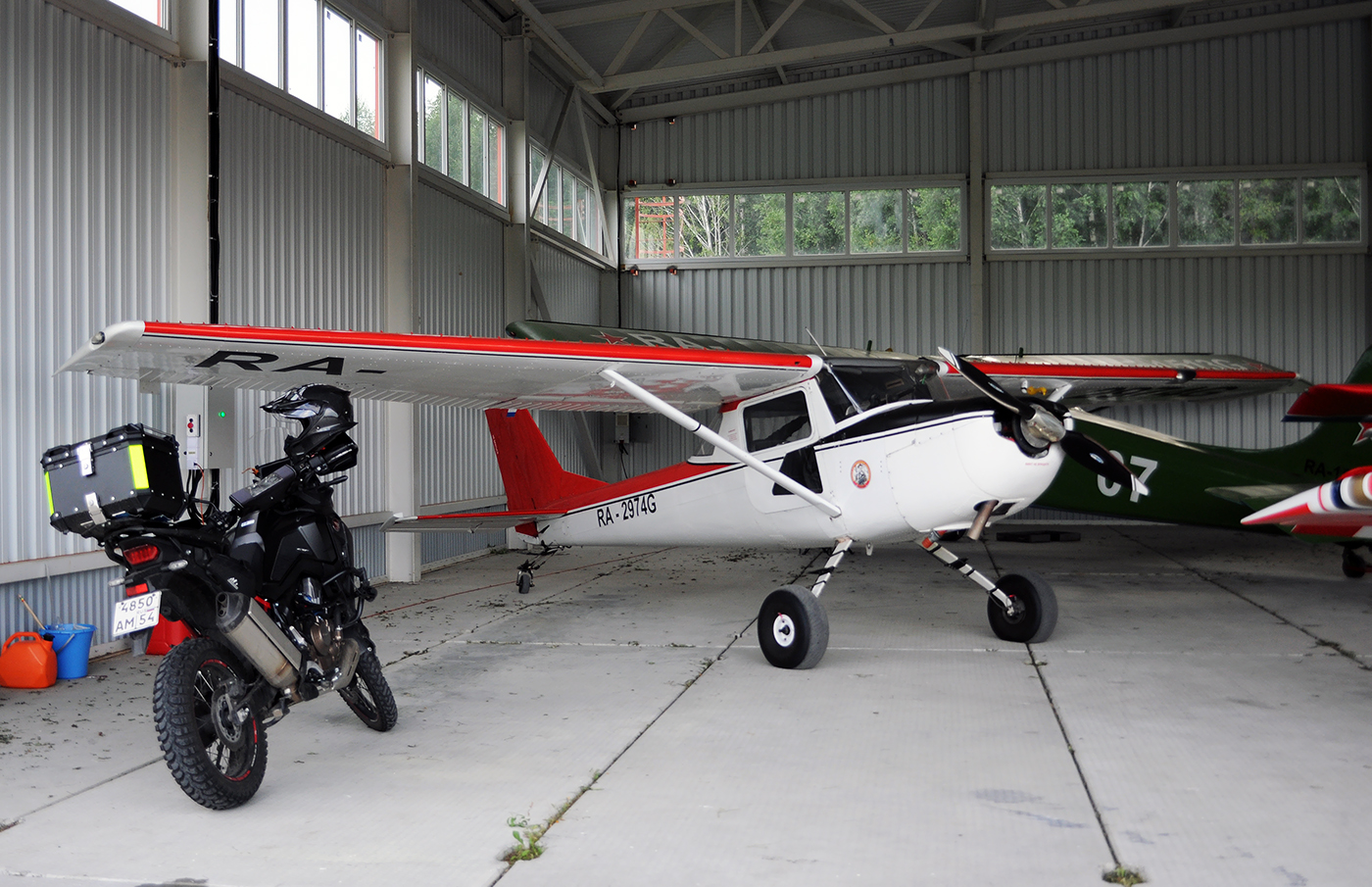 RA-2974G