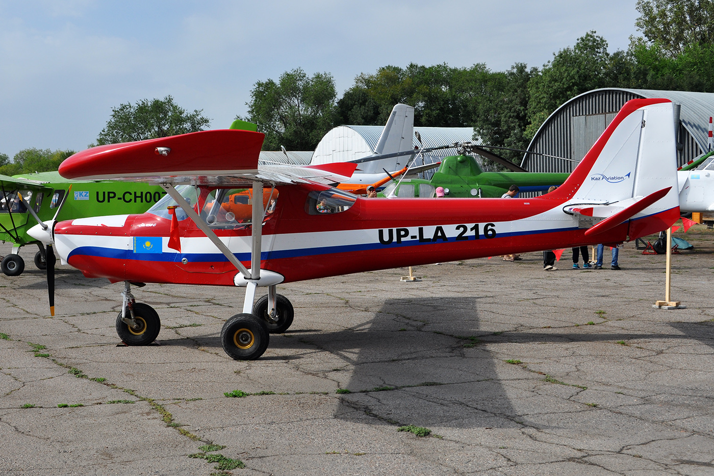 UP-LA216