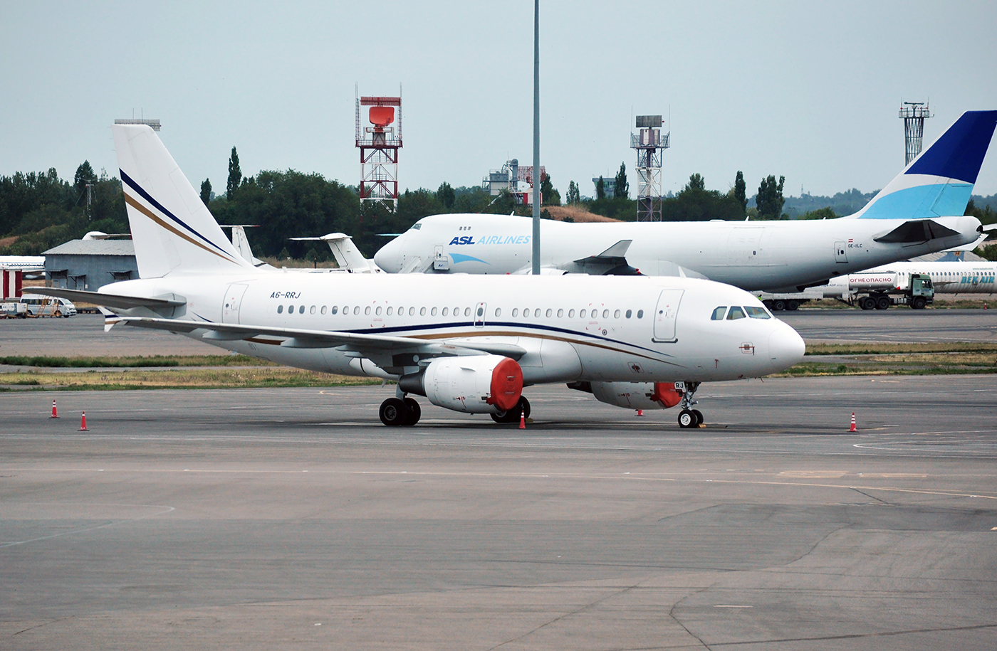 A6-RRJ