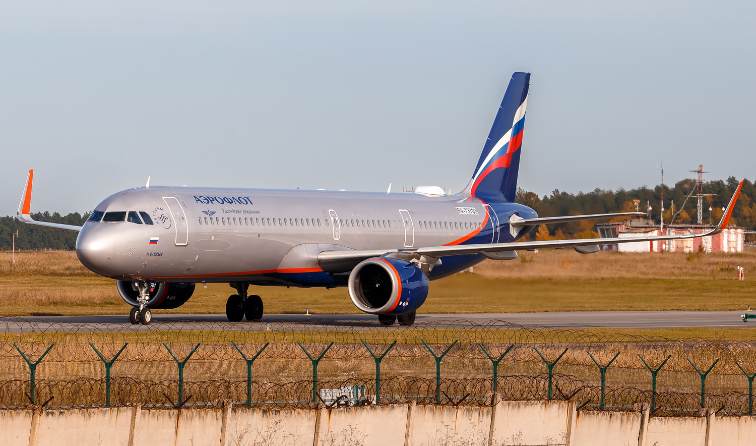 RA-73703