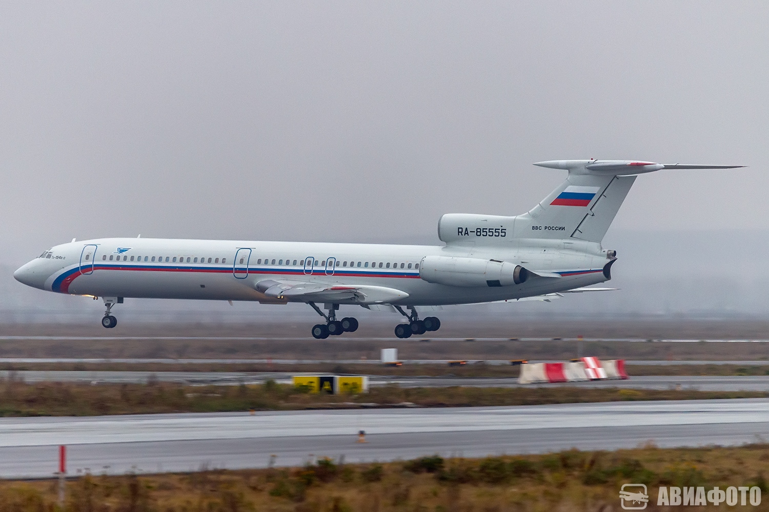 RA-85555