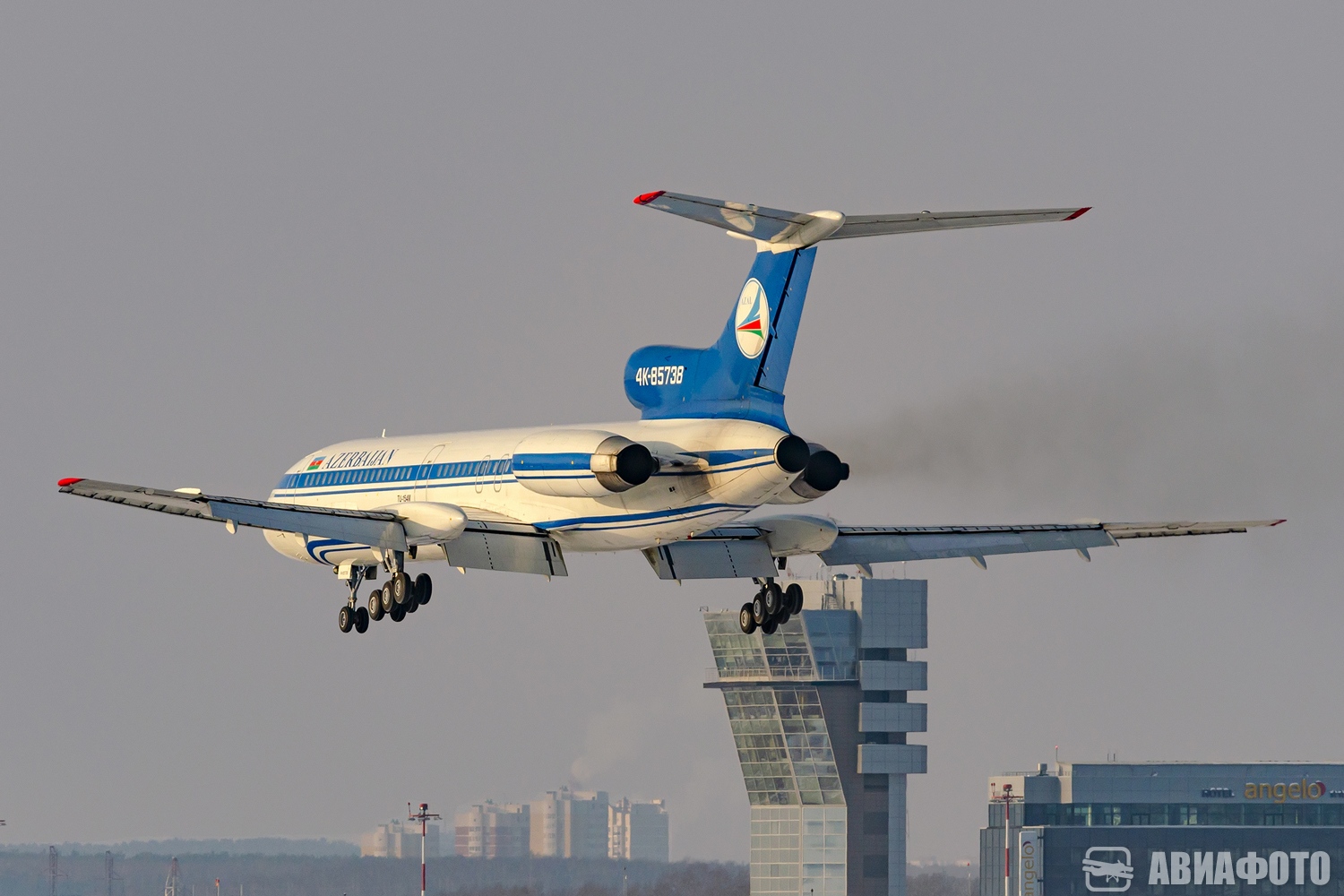 4K-85738