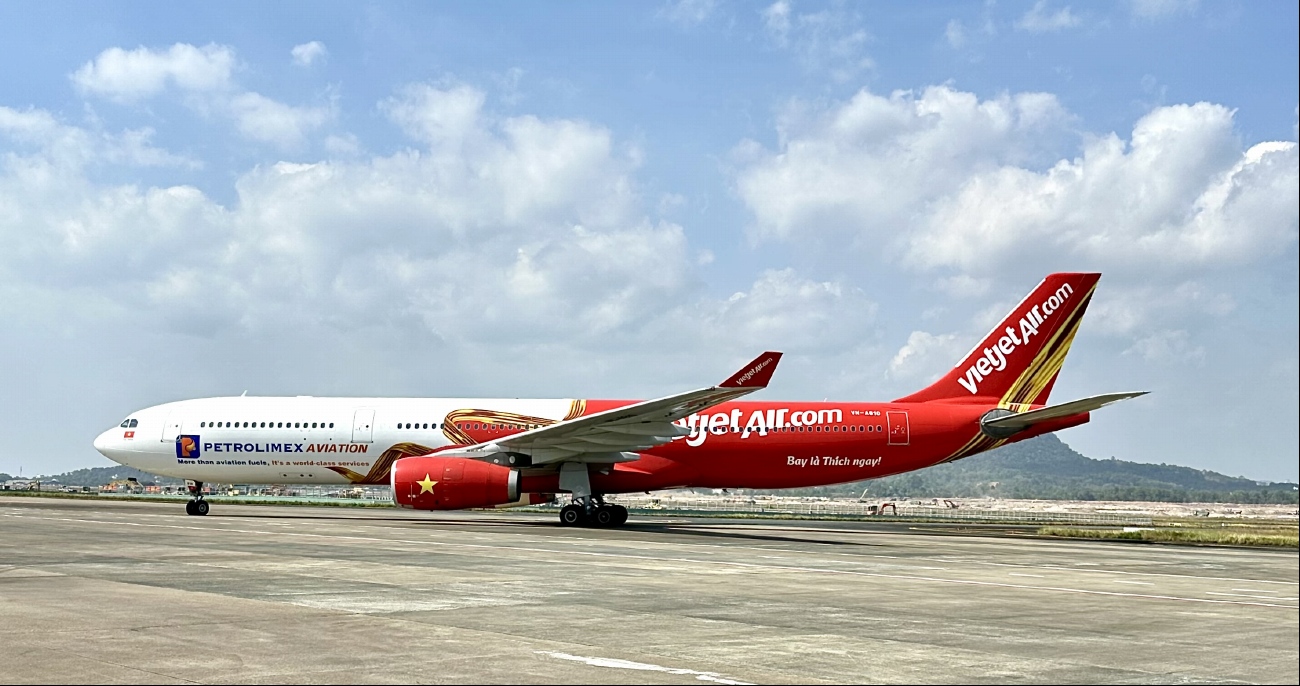 VN-A810