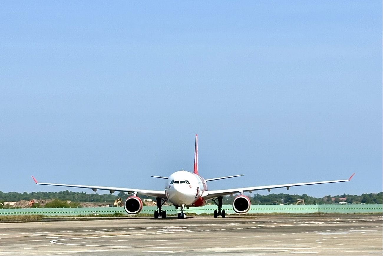 VN-A810