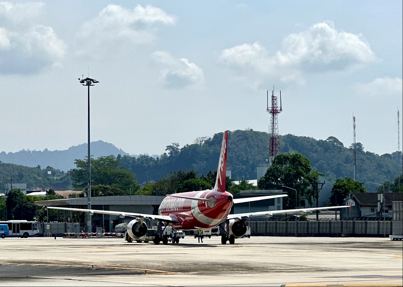 9M-AHV