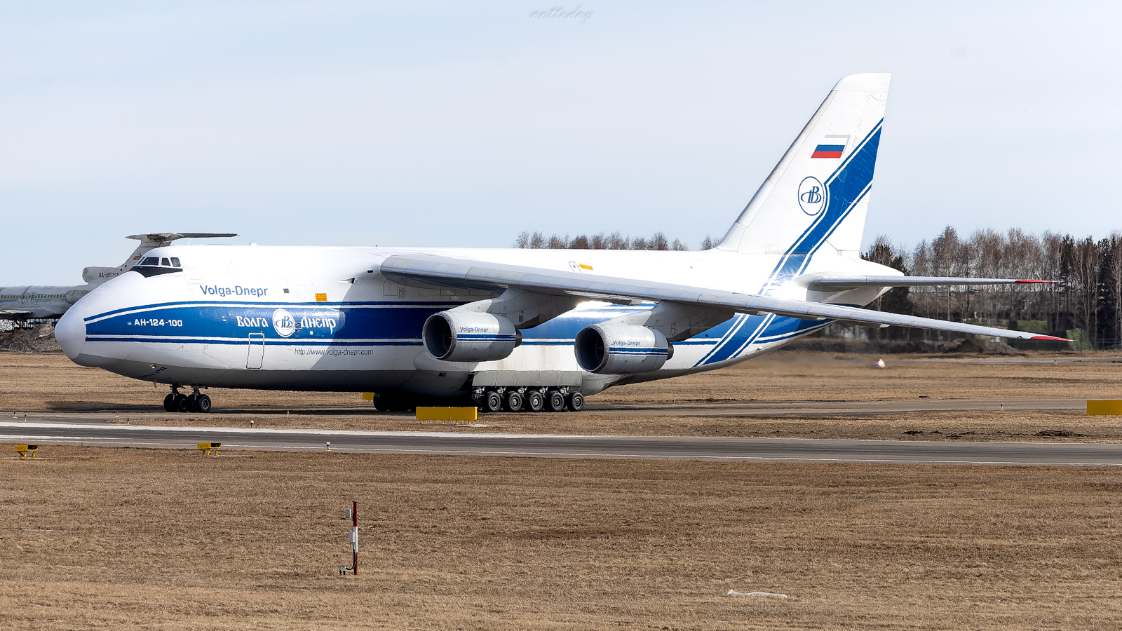 RA-82079
