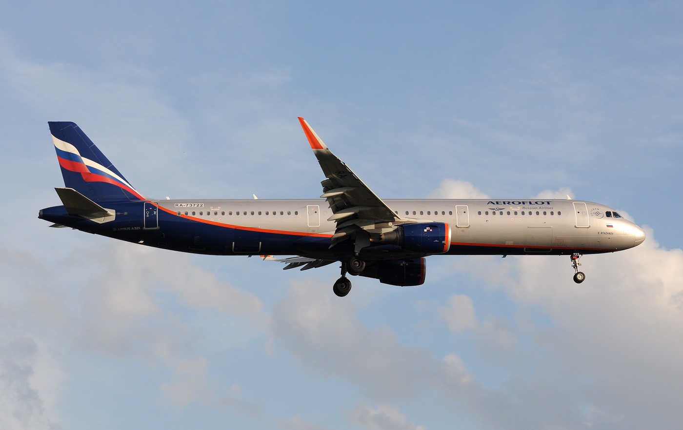 RA-73722