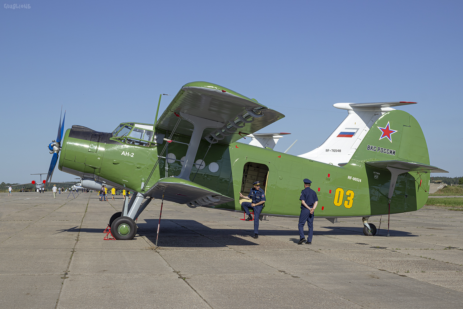 RF-90524