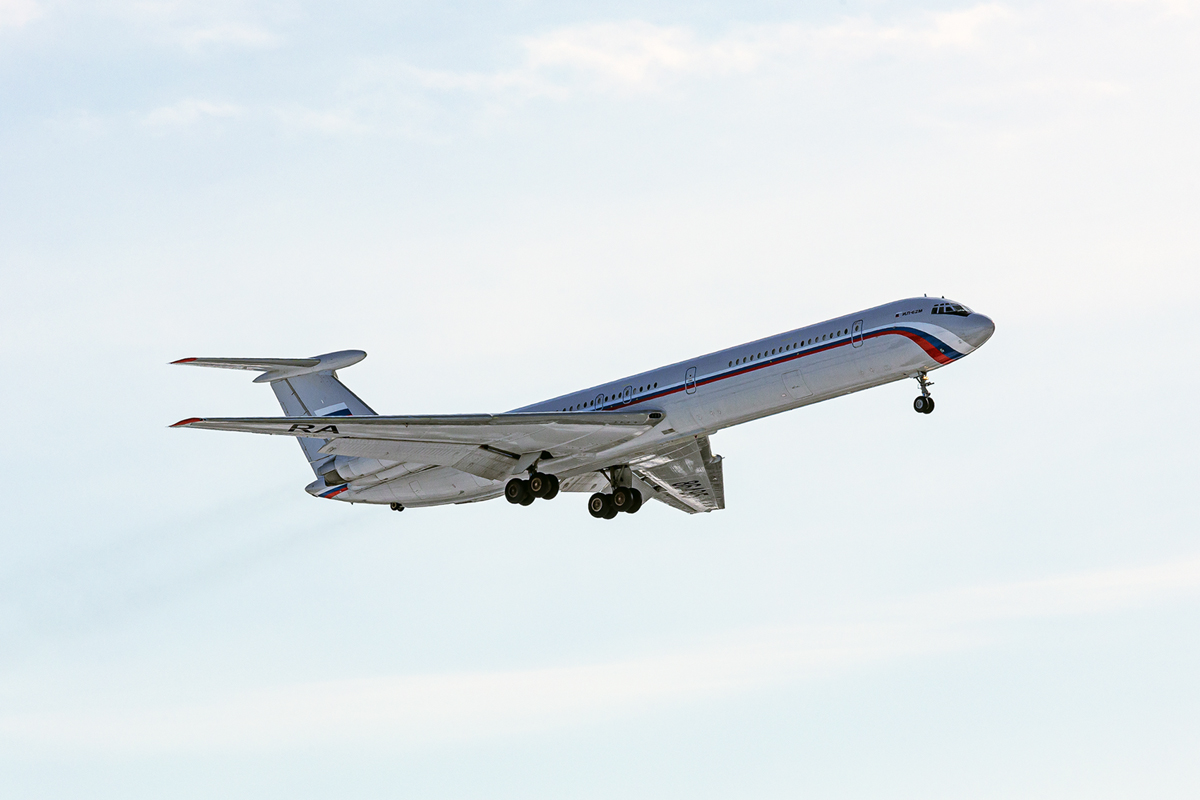 RA-86495