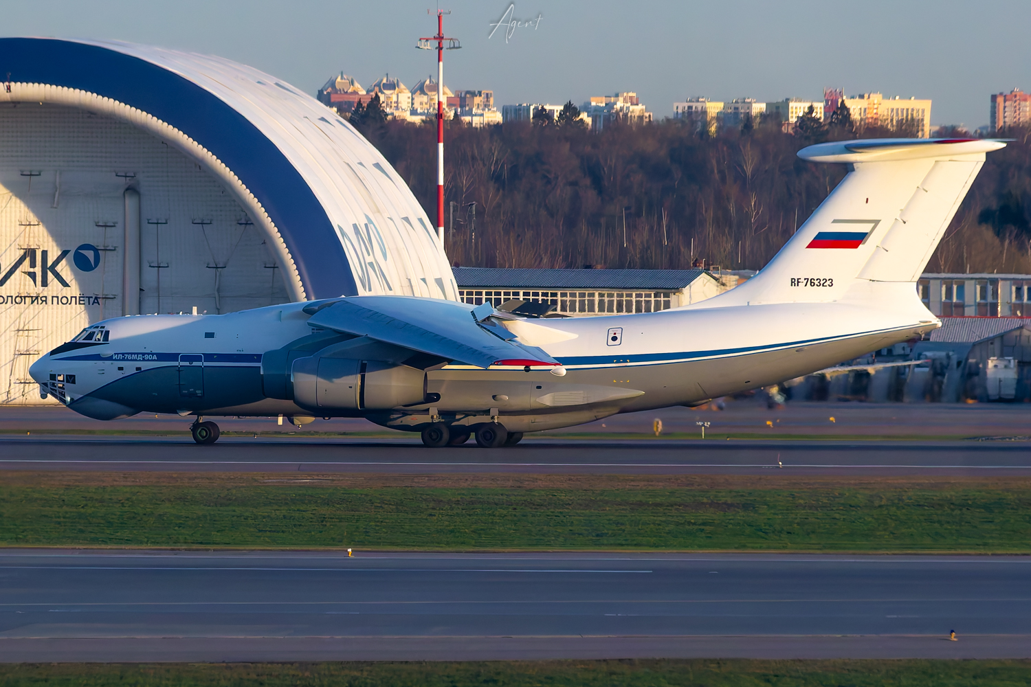 RF-76323
