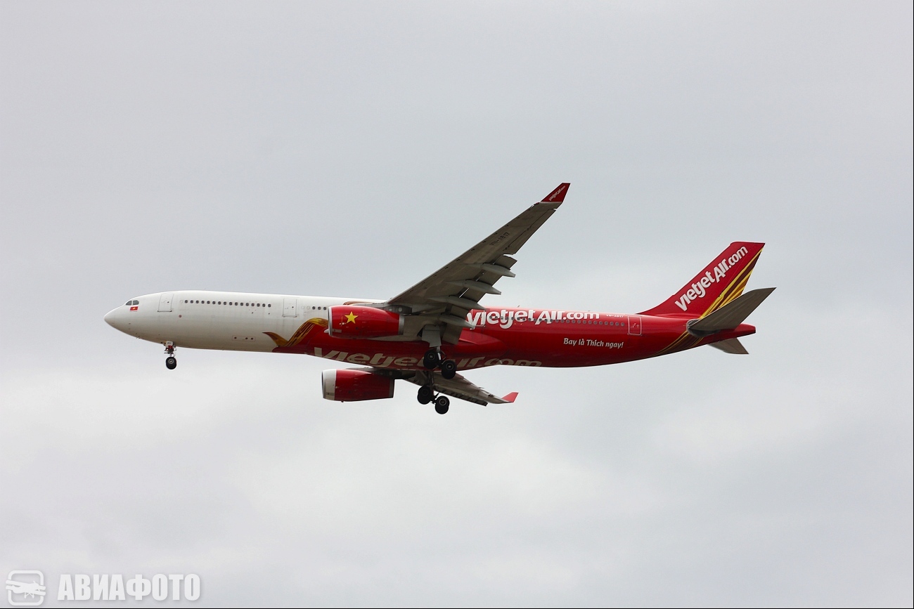 VN-A817