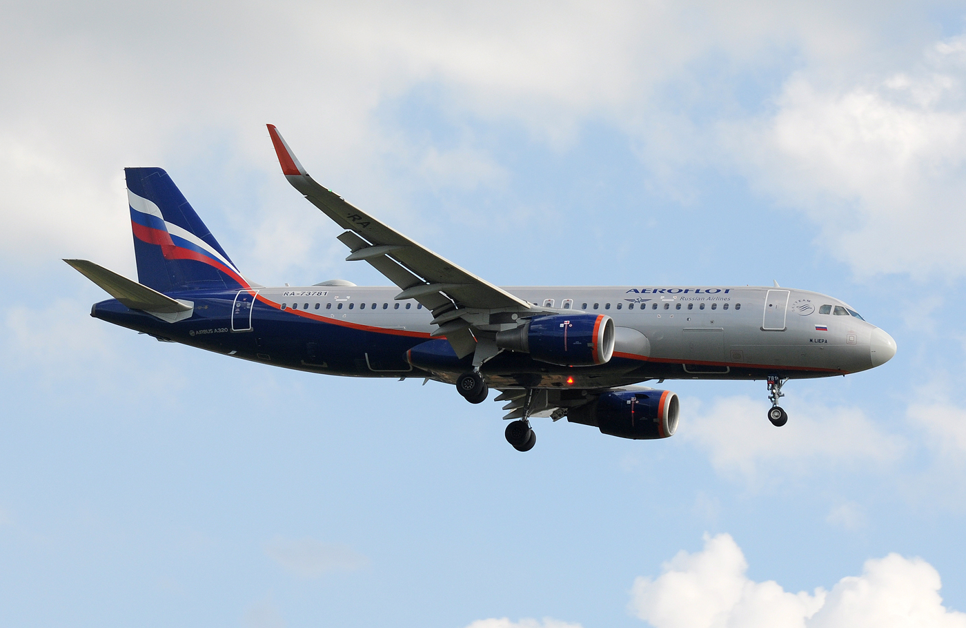 RA-73781