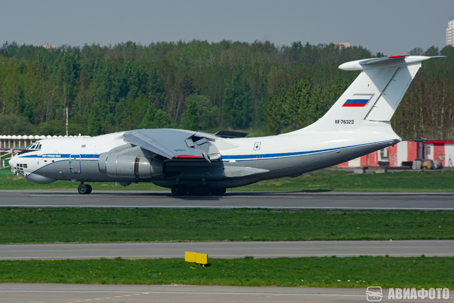 RF-76323