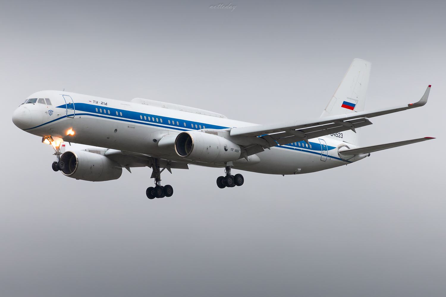 RA-64523