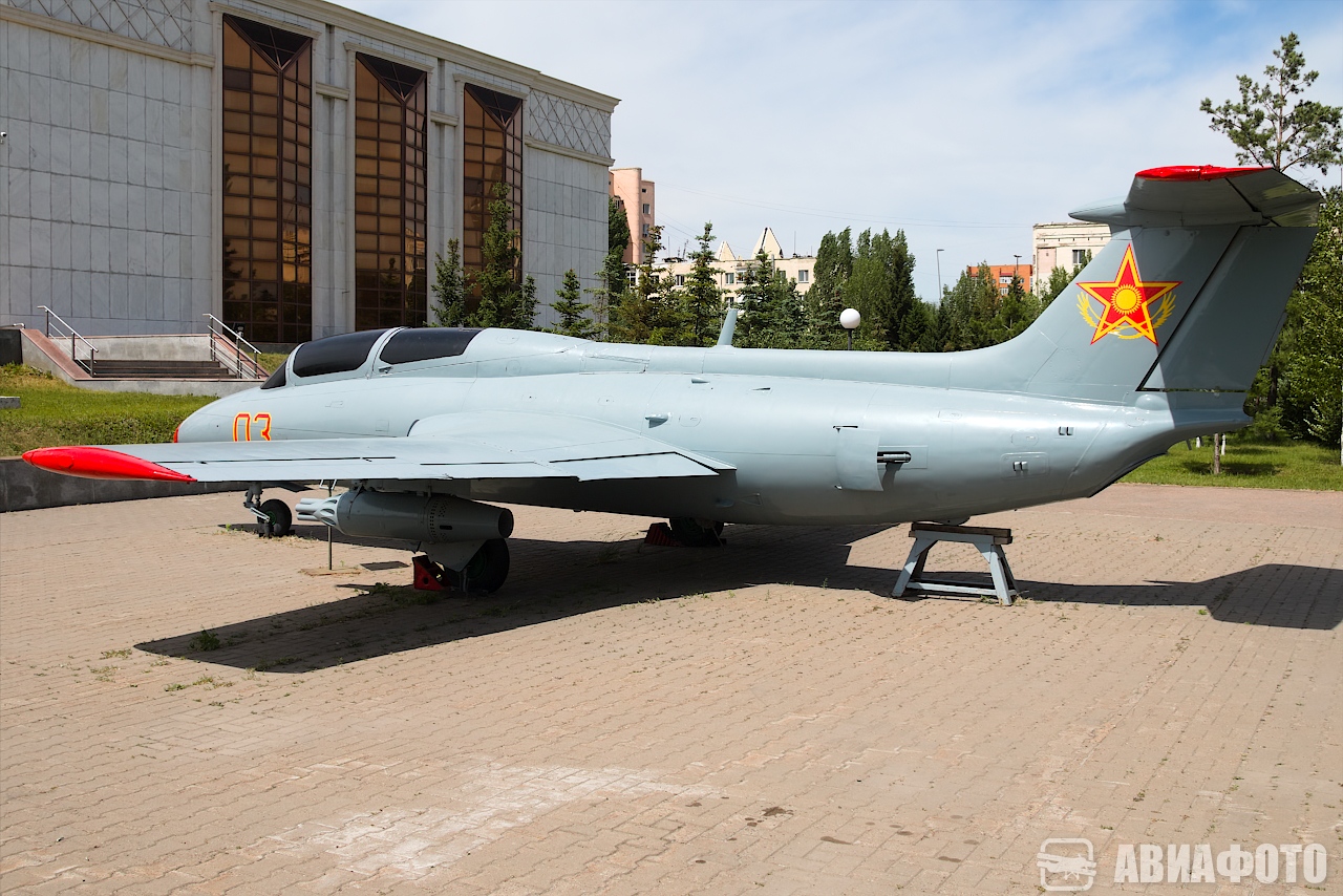 03. Авиационные памятники