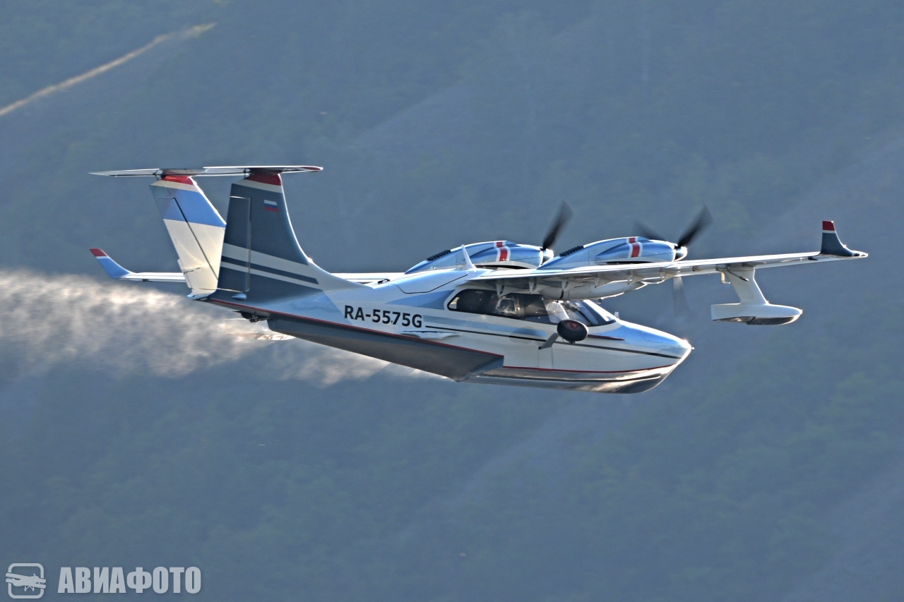 RA-5575G