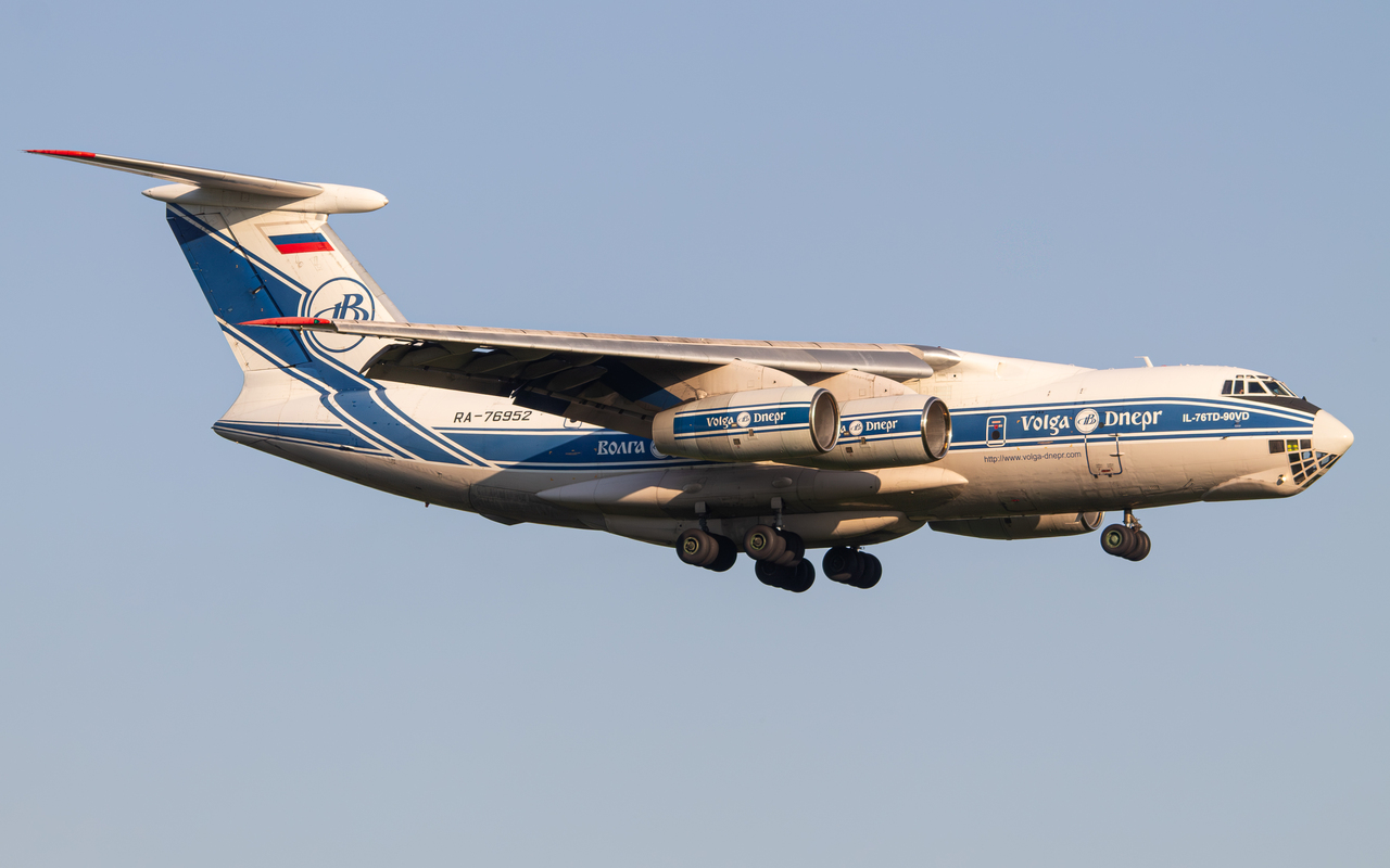 RA-76952
