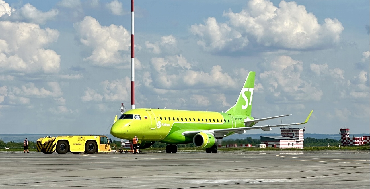 RA-02745