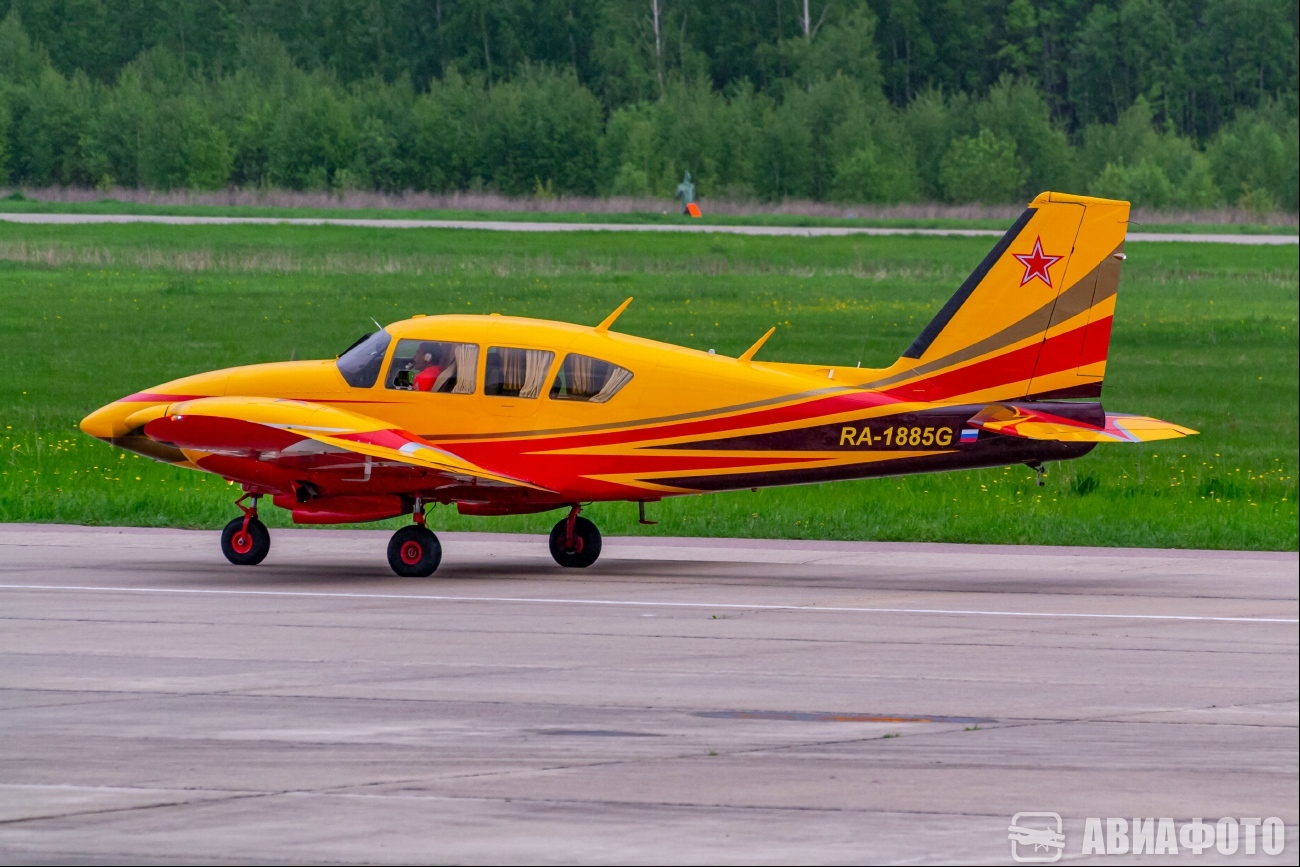RA-1885G